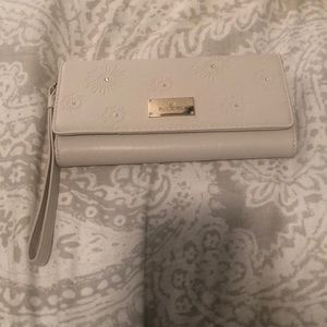Women’s Swarovski Wristlet Clutch